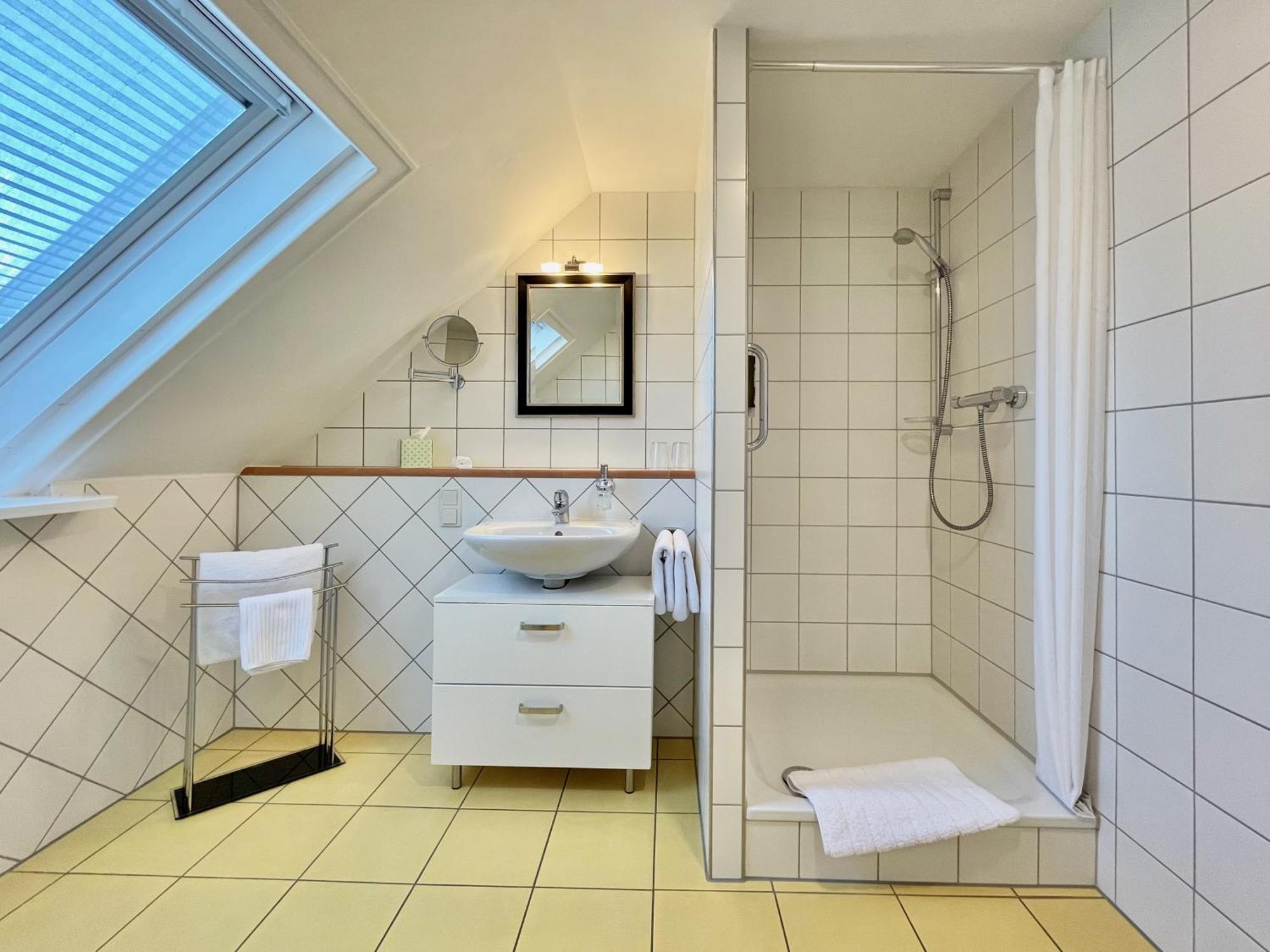 No. 3 Gasthof 3*
